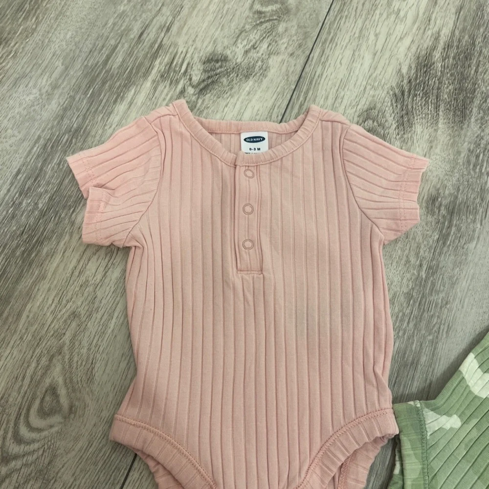 Old Navy 0-3 Month Onesie Bundle